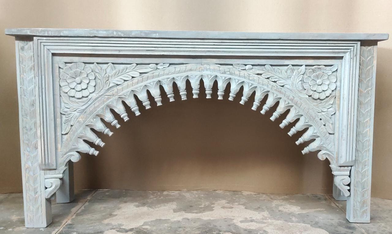 Console Rustic Style